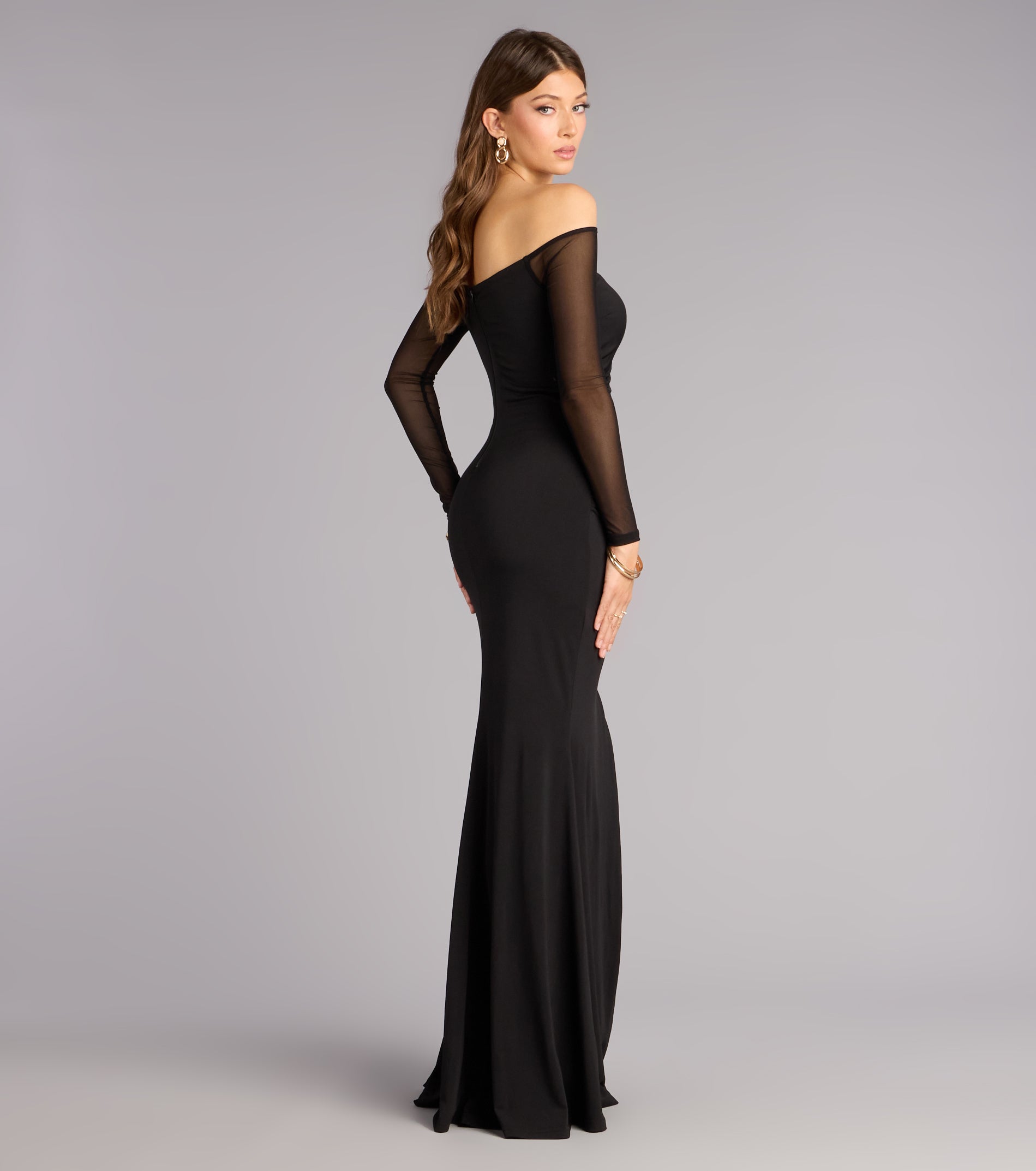 Elianna Mesh Off-The-Shoulder Mermaid Dress