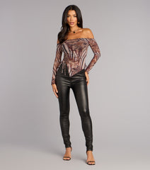 Artful Energy Off-The-Shoulder Crop Top